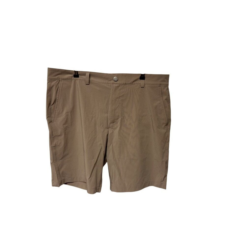 Vineyard Vines Beige Men Size 36 Fairway Short